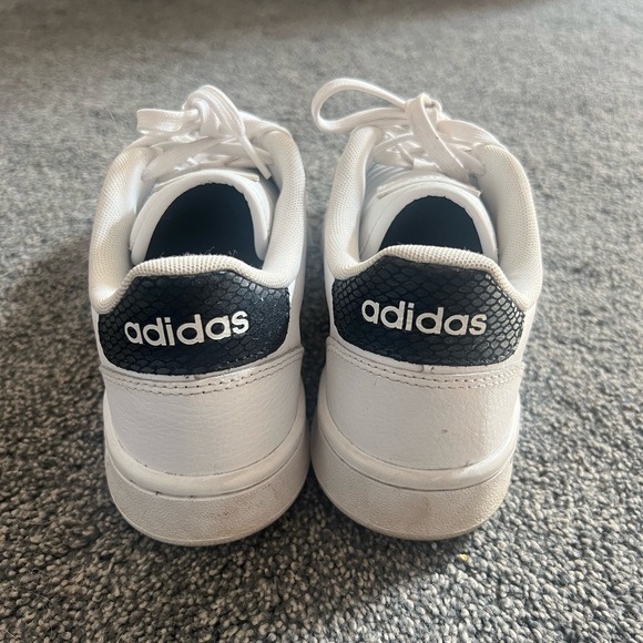 Adidas Sneakers - Picture 2 of 8